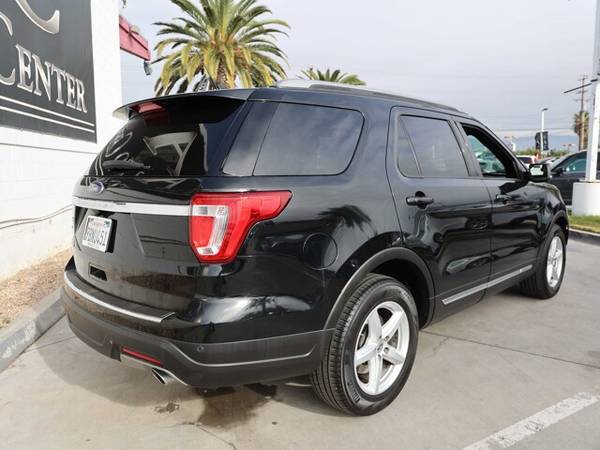 2018 FORD EXPLORER XLT SPORT UTILITY 4D - $13,995 (- $995 Down oac* All Credit Accepted)63618242595841121