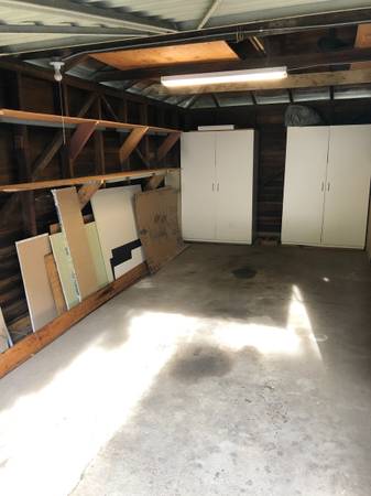 Garage available for rent, convenient, safe location downtown SB 1