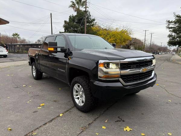 🛻 2018 CHEVY SILVERADO 1500 4x4 • 5.3L V8 • 1 OWNER • CLEAN TITLE • W - $22,00063619382648065121