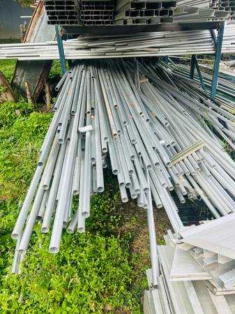 Aluminum pipes 1
