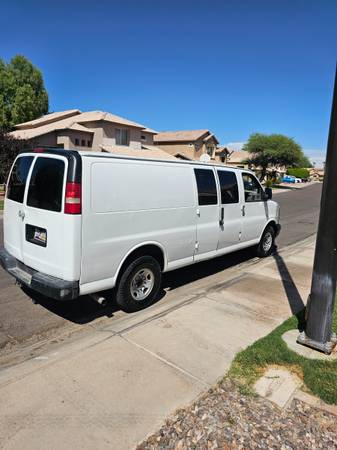 2007 Chevy Express Extendida - $6,500 (Gilbert)63485891289345122