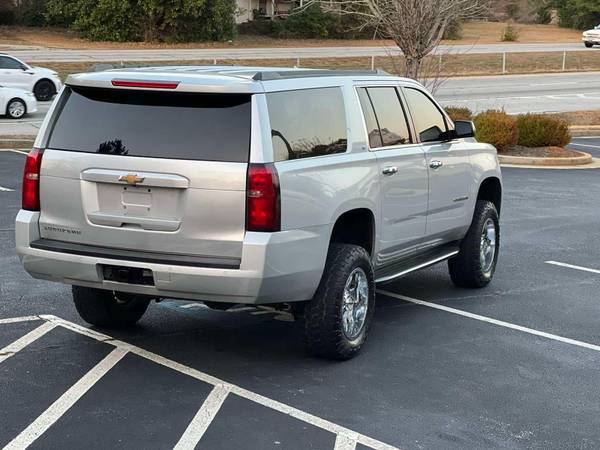 2016 Chevrolet Suburban 1500 lT - $14,95063620301997441122