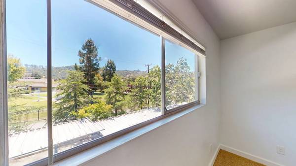 $3,495 / 2br - 🏡 APARTMENT FOR RENT – SAN RAFAEL @ 225 NOVA ALBION #38 🏡 (san rafael)63850426775299122