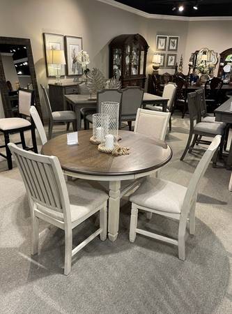 Dining Set Table With 4 Chairs 1