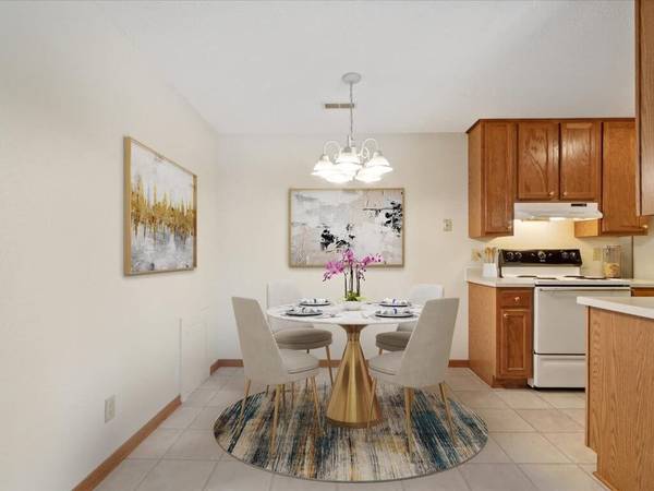 $995 / 2br - 1008ft2 - Relájate, estás en casa 🏡 (470 Quail Ct SW, Cedar Rapids, IA)63679458723203123