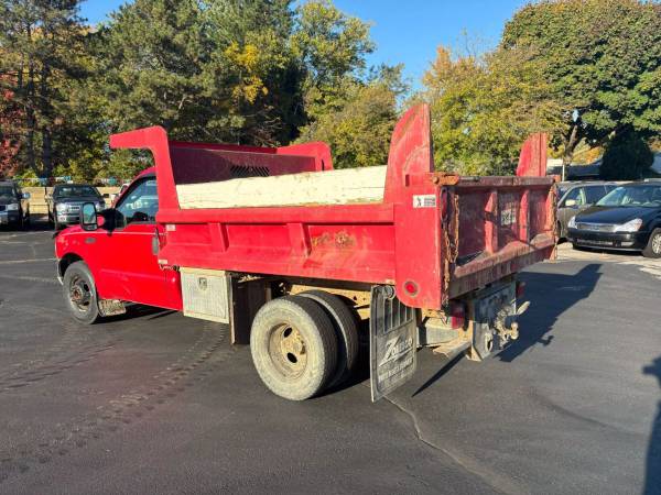 2003 Ford F350 Super Duty Cabina Regular y Chasis - ¡Financiamiento Disponible! - $11995.0063612027109123124