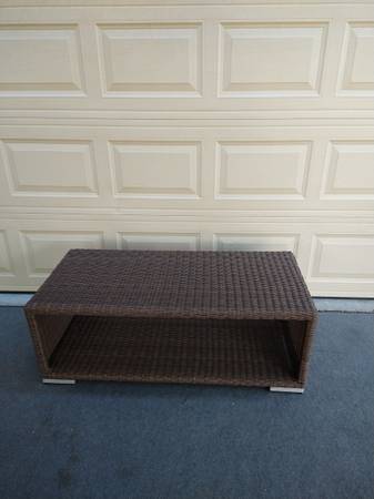Outdoor patio wicker coffee table 1