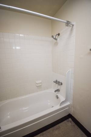 $1,000 / 400ft2 - Estudio en el Patio del Abuelo (Roseway)63672564875521123