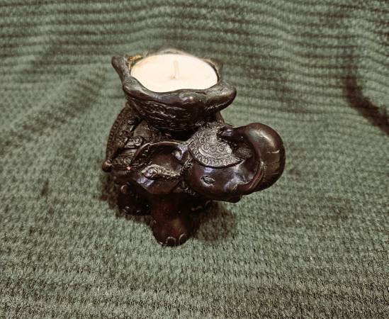 Cute Decorative Elephant Candle Holder w/tealight 1