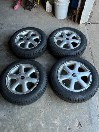 Mini Cooper winter / snow tires and wheel combo 1