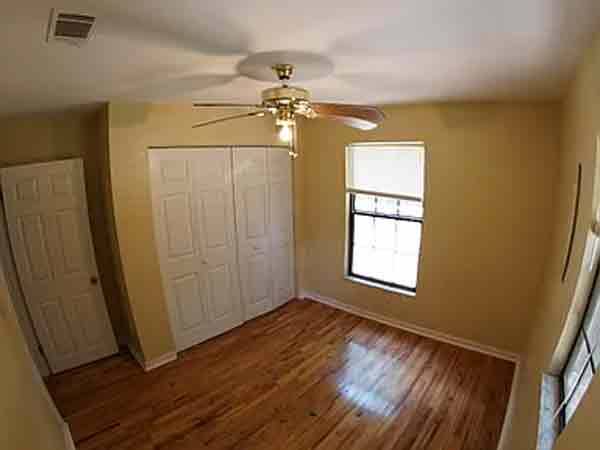 $625 / 2br - Two bedroom one bath wood-frame home (Gainesville, FL)63822863893763122