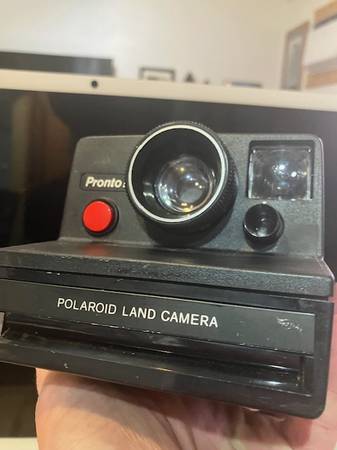 Polaroid Pronto Land Camera 1