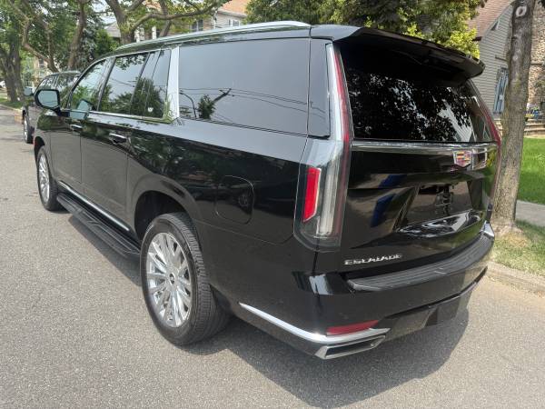 2022 Cadillac Escalade ESV Premium Luxury - $41,900 (Staten Island)63615127886593122