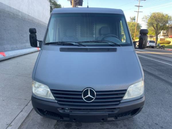 2006 Dodge Sprinter 2500 118wb 59k 1 Owner clean carfax T1N Van mercedes - $23,000 (Panorama City)63618268129025121