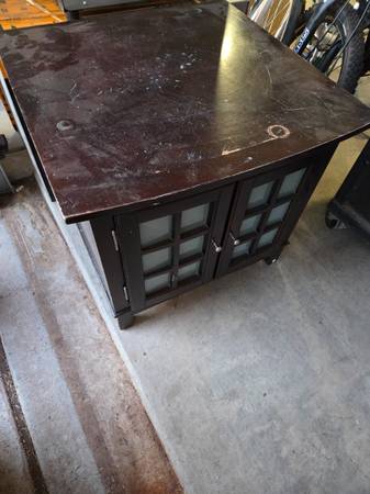 Large solid end table 1