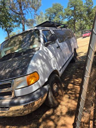 1999 dodge ram van 3500 extended cab - $3,200 (Oroville ca.)63617722960771122