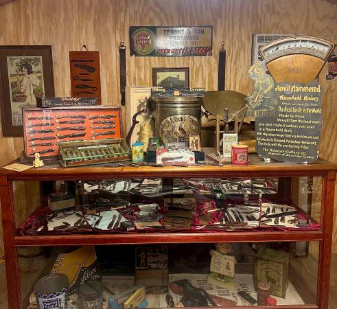 Want to Buy Knife Collections 1