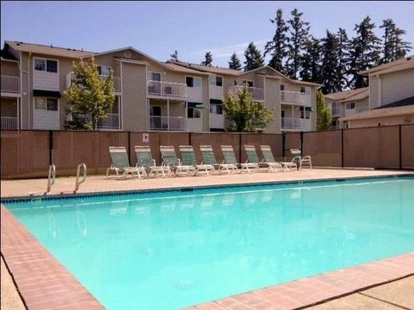$1,482 / 2br - 844ft2 - Sauna, 2 BD, Puyallup WA (701 43rd Ave SE, Puyallup, WA)63866941836801120