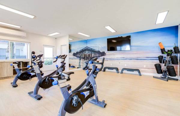 $3,175 / 2br - 1092ft2 - Everything you want and MORE! 1092 sq ft 2 bed, 2 bath available! (San Diego)63775411813891120