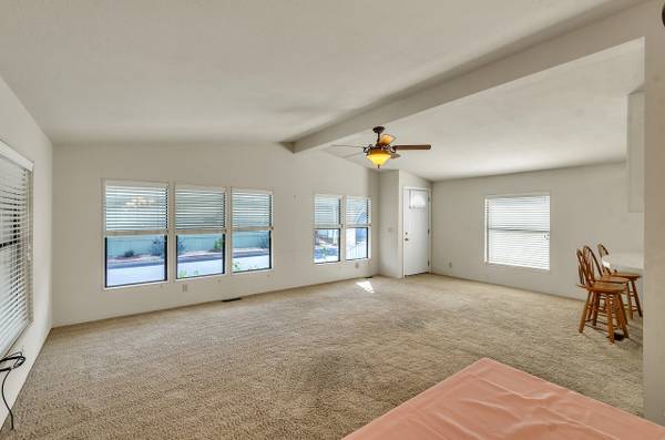 $225,000 / 2br - 1344ft2 - 1990 Maufactured Home In Senior Park + Solar + No Space Rent (RED BLUFF)63972104014466123