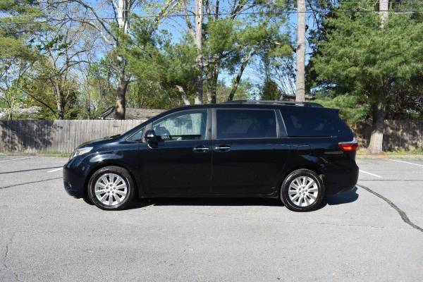 2015 Toyota Sienna Limited Premium 7 Passenger AWD 4dr Mini Van - $17,490 (+ Alpha Motors TN)63625059599745122