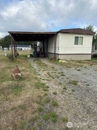 $20,000 / 2br - 840ft2 - JUST LISTED | Affordable Two-Bedroom Home With Endless Potential (Blaine)63509617855747124