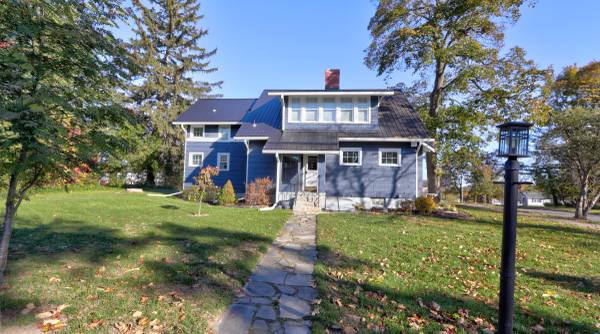 Single Family Home Geneva
$2,500
Geneva Single Family Home Geneva
$2,500
Geneva