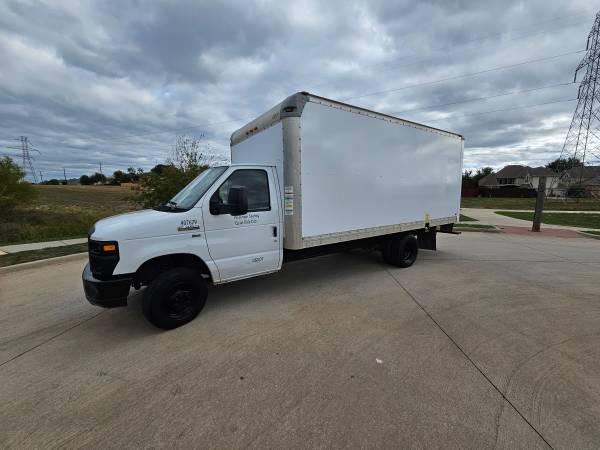 Camióneta de 16 pies - Ford E-350 Econoline 2014 - $3500 (Plano)63484019650433123