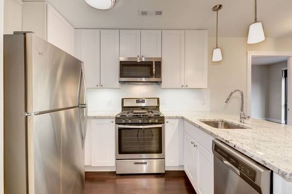 $2,299 / 506ft2 - $2,299-Estudio/1 Baño-506 pies cuadrados/Armario Walk-In/Vista al Patio (Washington)63822290874497120