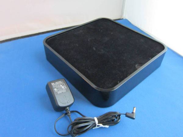 BLUELOUNGE SANCTUARY CHARGING STATION 1