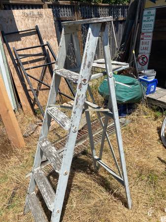 Vintage ladder ! 1