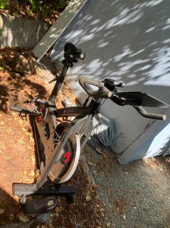 Finer Form Stationary Bicycle 1