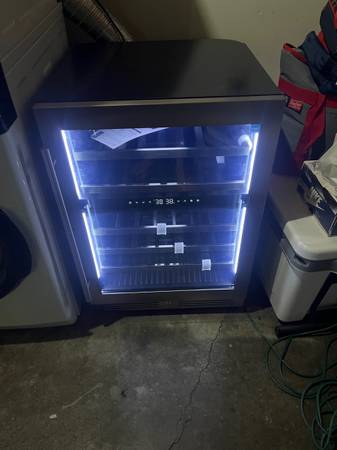 Zephyr—PRW24C02CG; 24” Dual Zone Wine Cooler – 45-Bottle - $1,100 (santa rosa)63438548755843122