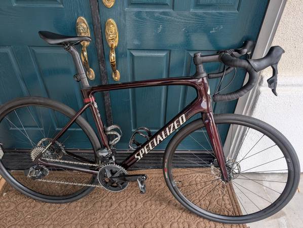 2022 Specialized Ruby Red Roubaix Comp size L/ 58cm 1