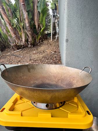 Xtra Large Commercial Woks 1