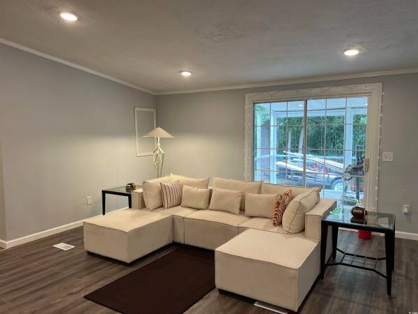 (5730) Manuf. Large Shed Conveys. Shade Trees; Flower Beds & Garden 1