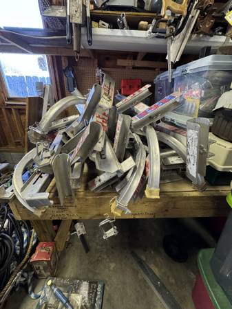 Ladder jacks 1