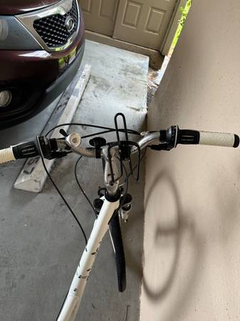 Woman’s  14” Trek Bike - $75 (Boca Raton)63444014034945122