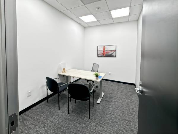 $663 🧊 Cool Modern Workspace — **No Drama. Just Focus.** 😌 1