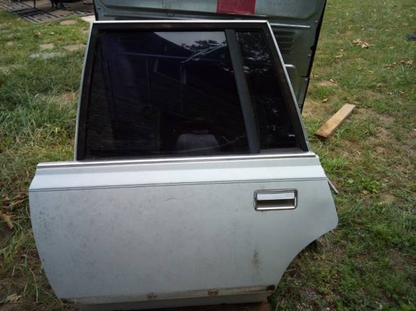 Rear Drivers Side Door For A 1988 Lincoln Town Car. Nice. 1