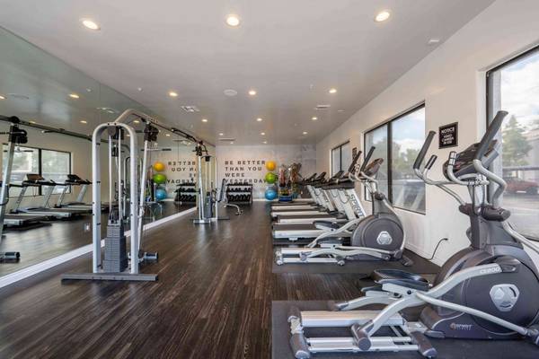 $1,755 / 2br - 988ft2 - Beautiful 2 bed / 2 bath in a great neighborhood! Ready to view now! (Chandler)64024821921025120