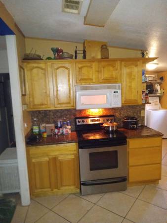 $500,000 / 5 habitaciones - 2100 pies cuadrados - CASA SOLAR Key Largo $500,000 cinco habitaciones dos baños MM 106 (Key Largo, FL MM 106)63693484832385122