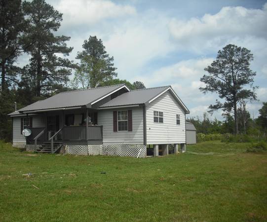 $139,000 / 4br - 1174ft2 - 4 BR, 2 bath house with 1.3 acres and tons of upgrades/renovations (Angie)63902944792450120