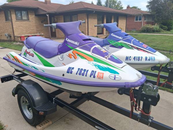 Kawasaki 750 Super Sport SS and SS Xi Jet Skis & Trailer - boats