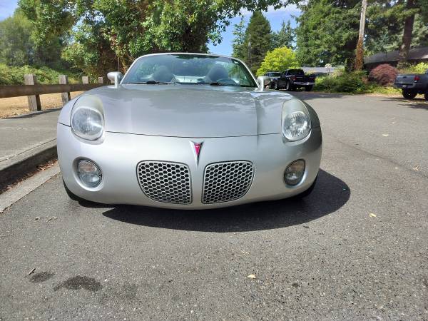 2008 Pontiac Solstice Low Miles!!! - $5,750 (Federal way)63484918149891122