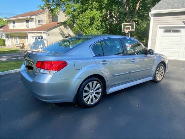 2012 Subaru Legacy AWD – Reliable, Clean, Ready to Roll! - $5,00063436938108033123