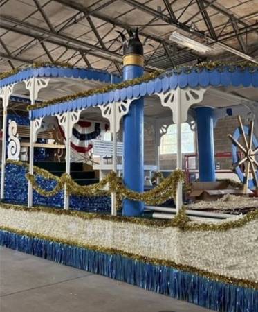 Parade Float 1