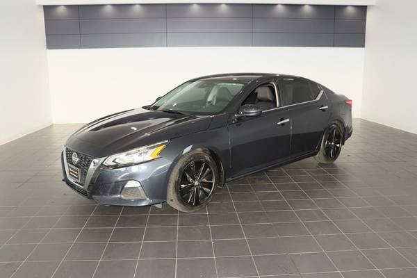 2022 Nissan Altima 2.5 SV Sedán - $262 (Pago estimado con AOC†)63474085791745120