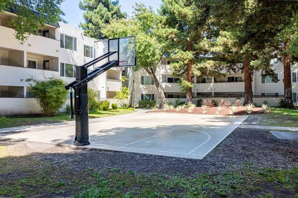 $2,139 / 1br - 670ft2 - Armarios Amplios, Patio/Balcón, Lavavajillas (fremont / union city / newark)63658112129409122
