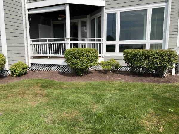 $632,000 / 3br - 1651ft2 - 110 Oyster Cove Dr-WATERFRONT 3 BD,2 BA 1st floor villa w/boat slip (Grasonville)63806890100995122